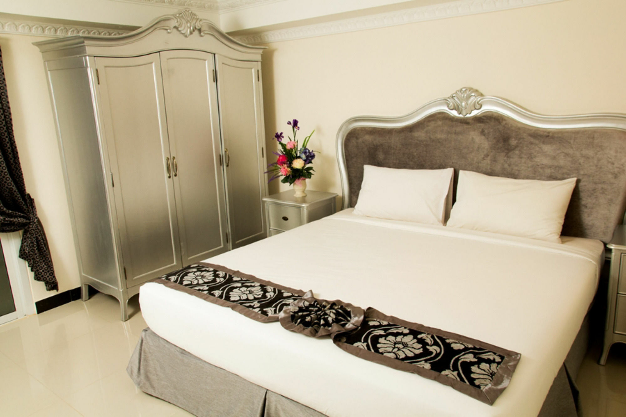 Pattaya International Lodge Kültér fotó